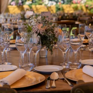 Banquet table setting with linens